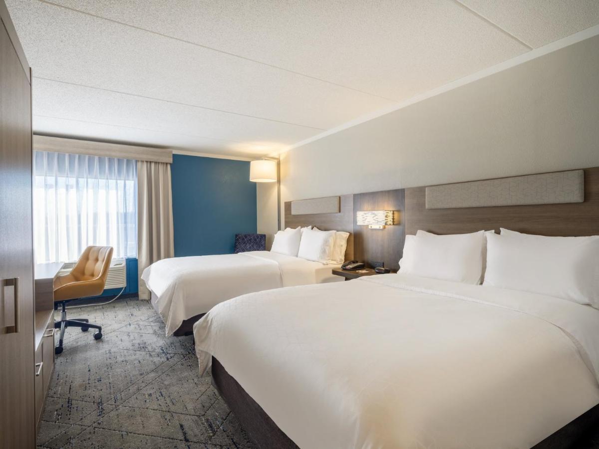 Holiday Inn Express & Suites Greensboro - I-40 Atwendover, An Ihg Hotel Εξωτερικό φωτογραφία