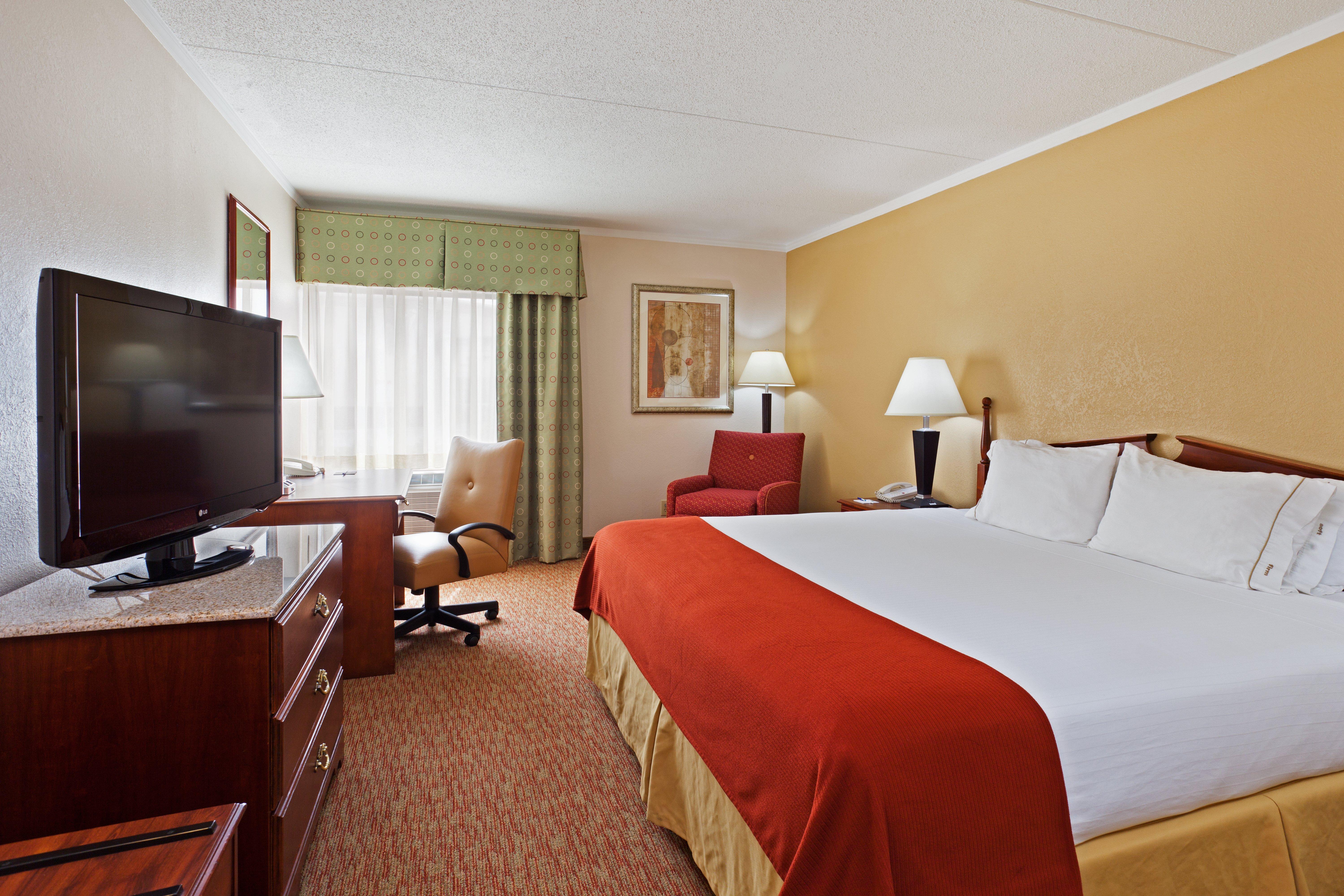 Holiday Inn Express & Suites Greensboro - I-40 Atwendover, An Ihg Hotel Εξωτερικό φωτογραφία