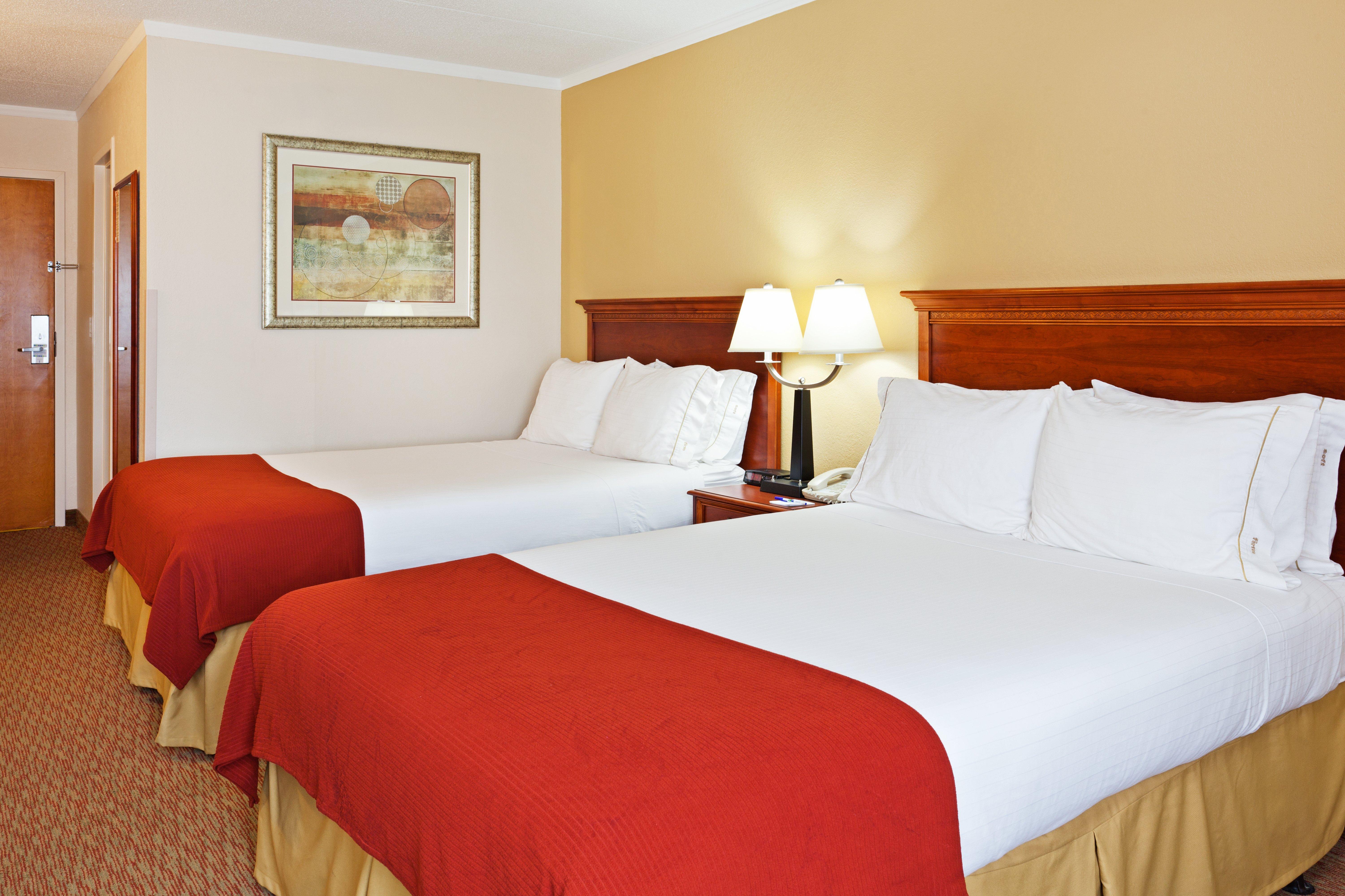 Holiday Inn Express & Suites Greensboro - I-40 Atwendover, An Ihg Hotel Εξωτερικό φωτογραφία